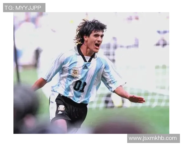 探寻55号足球明星的传奇故事与辉煌成就揭秘 探寻55号足球明星的传奇故事与辉煌成就揭秘