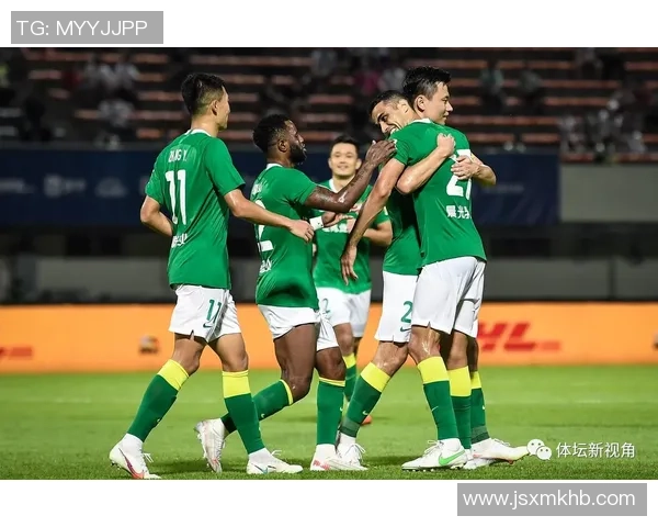 广州篮球队以51分领跑大师赛积分榜展现强劲实力